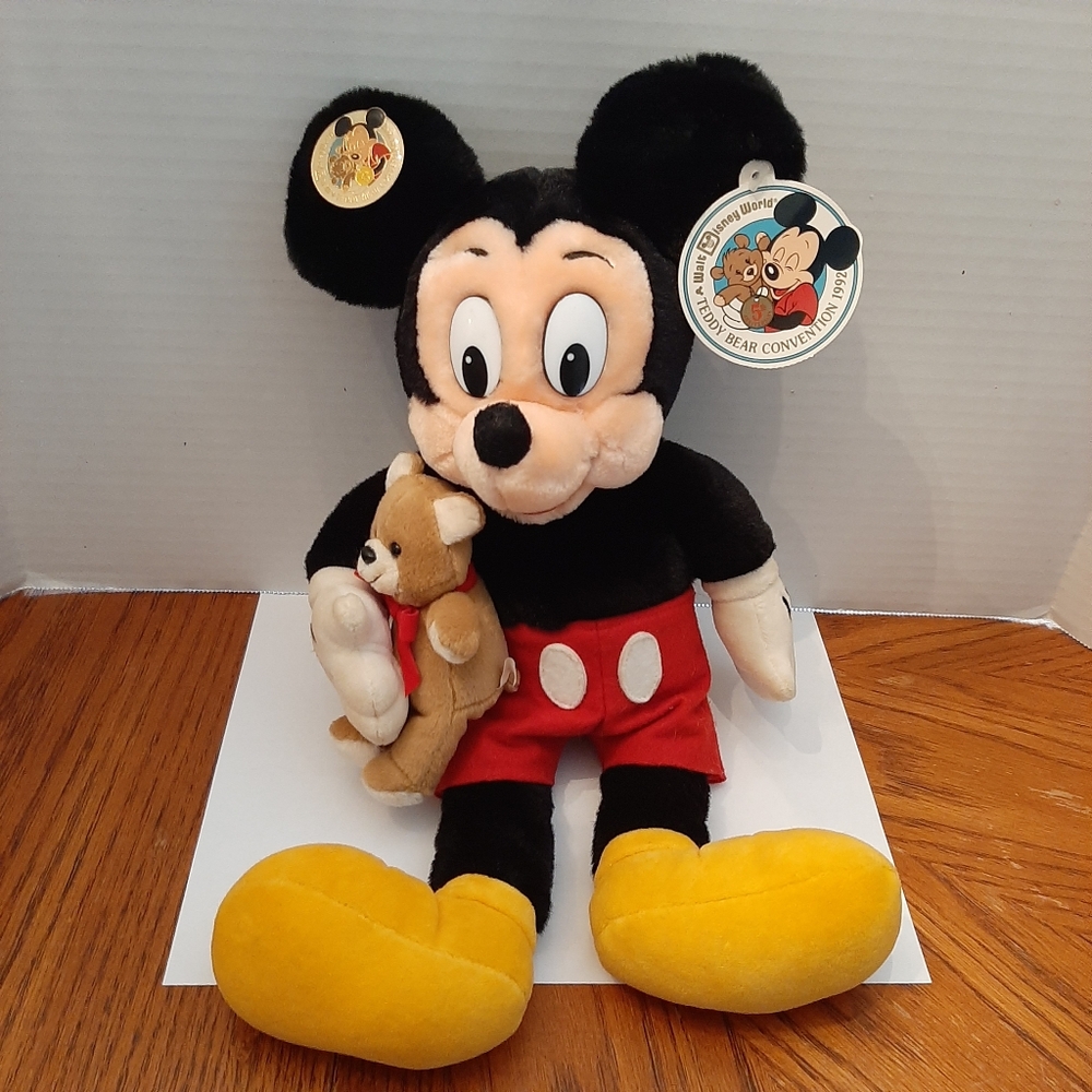 🛍Vtg Teddy Bear Convention 1992 Mickey Mouse Plush With Collectors Lapel Pin